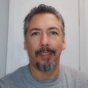 Meet your Posher, Thomas